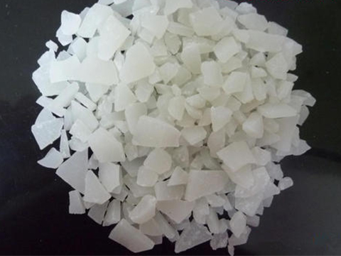 片状无铁硫酸铝